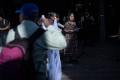 Campesinos guatemaltecos bloquean carreteras en repudio por detención de líderes indígenas