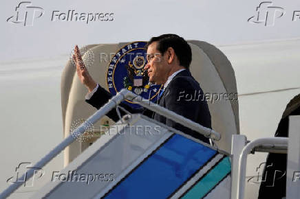 U.S. Secretary of State Marco Rubio boards a plane en route to Istanbul, departing from Antalya