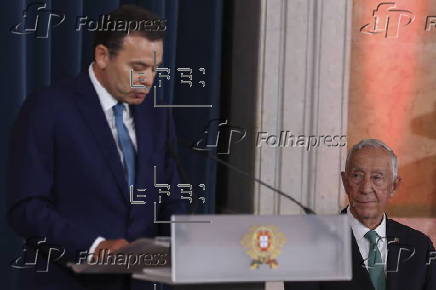 Portugal's new government sworn in