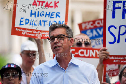 Teaching unions rally ahead of Congressional Committee testimony