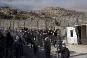 Druze poeple in Golan Heights gather near Syria border