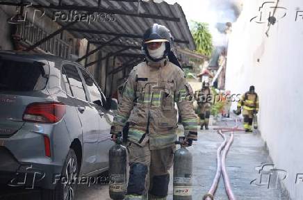 Incêndio na rua riachuelo centro do rio de janeiro.
