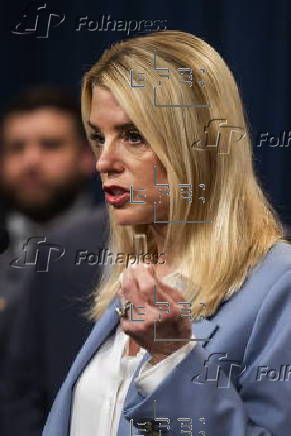 Attorney General Pamela Bondi, DEA officials announce drug bust near border