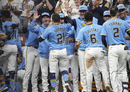 MLB: San Diego Padres at Milwaukee Brewers