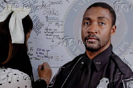 Memorial for slain Dekalb County Police officer killed in CDC shooting in Atlanta