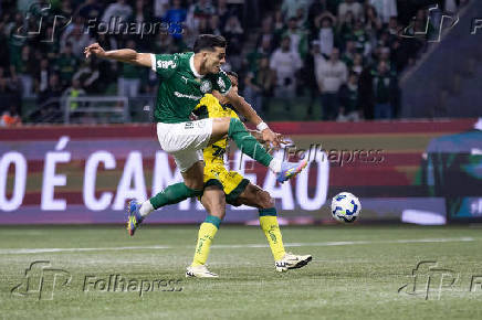 Partida entre Palmeiras e Mirassol pelo Campeonato Brasileiro 2025