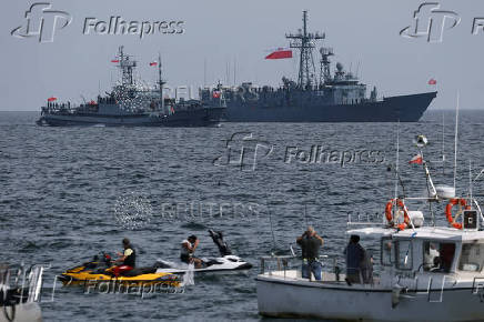 Poland holds military parade and naval show on Armed Forces Day