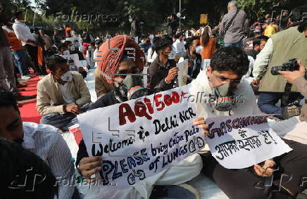 Protest against toxic air pollution in Delhi