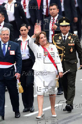 Perú celebra 204 años con desfile liderado por Dina Boluarte