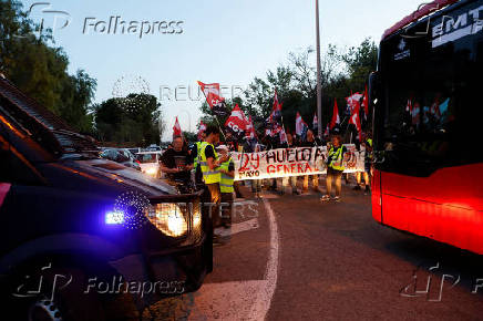 Regional general strike over deadly floods management in Valencia