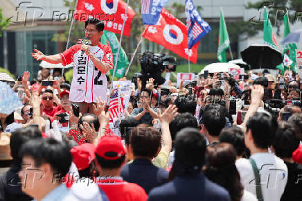 Presidential candidates attend their election campaign rallies