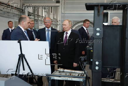 Russian president attends Navy Day celebrations in St. Petersburg