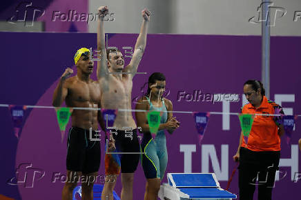 Natación: 4 x 100 relevo combinado mixto