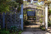 Entrada do orquidário do Bosque Maia, em Guarulhos (SP)