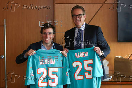 Almeida ofrece a los Dolphins de la NFL 