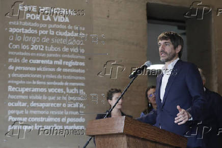 España y Colombia cruzan miradas sobre sus fosas comunes en una exposición en Bogotá