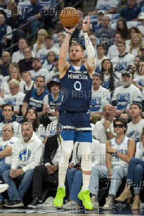 NBA: Playoffs-Golden State Warriors at Minnesota Timberwolves