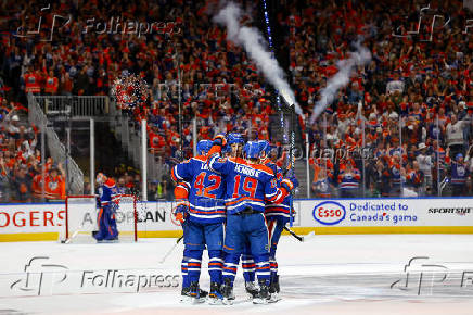 NHL: Stanley Cup Playoffs-Dallas Stars at Edmonton Oilers