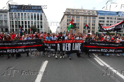Protest against conditions in Gaza, demanding that the caretaker government impose sanctions against Israel, in Brussels