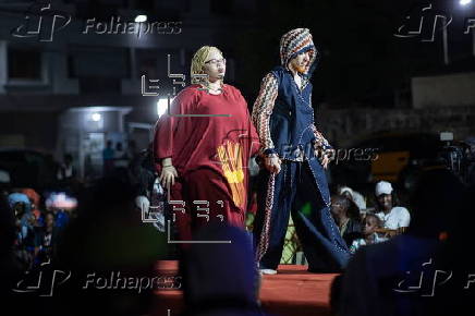Models with albinism take part in fashion show promoting skin cancer awareness