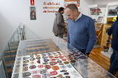 Más de mil camiones, parches y objetos de colección invaden el Museo del Fuego