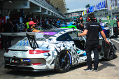 Movimentação do primeiro dia da Porsche Cup Brasil