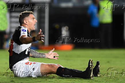 Partida entre Vasco e Melgar pela Copa Sul-Americana 2025.