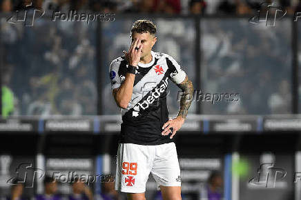Partida entre Vasco e Melgar pela Copa Sul-Americana 2025.