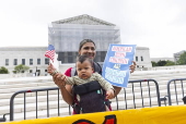 US Supreme Court hears President Trump's challenge to birthright citizenship