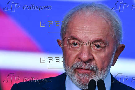 Lula sanciona una ley que regula la internet para menores con un mensaje a Trump