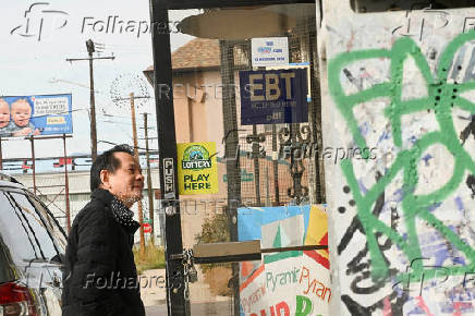 Food pantry is busy, weeks into the continuing U.S. government shutdown, in Denver