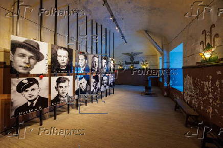Citizens take part in the 'Heroes of the Resistance' reading marathon at Breendonk Fort