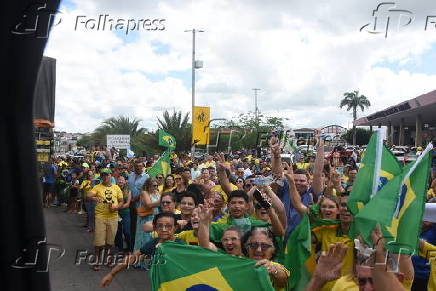 O ex- presidente jair messias bolsonaro, continua internado no hospital rio grande em natal.