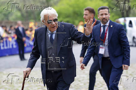 Josep Borrell recibe el Premio Europeo Carlos V