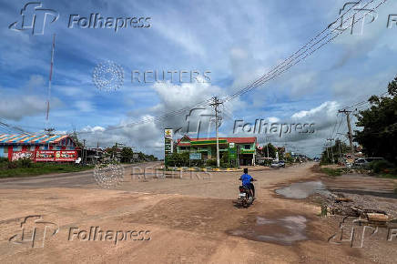 The Day after Thai, Cambodian leaders agreed to ceasefire and ahead of military negotiations, in Oddar Meanchey province.