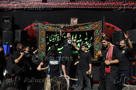 Iranian people mourn as they commemorate Arbaeen in southern Tehran