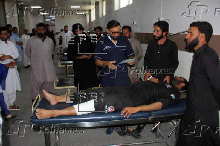 IED blast killed 3 police and injured 16 others in Mastung, restive Balochistan province