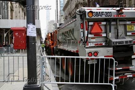 tráfego pesado em manhattan devido à unga 80.