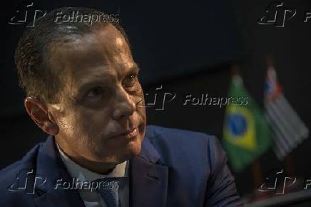 O governador de SP, João Doria, em seu gabinete no Palácio dos Bandeirantes