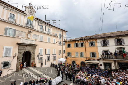 Pope Leo XIV leads Angelus prayer at Castel Gandolfo