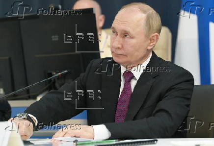 Russian president attends Navy Day celebrations in St. Petersburg
