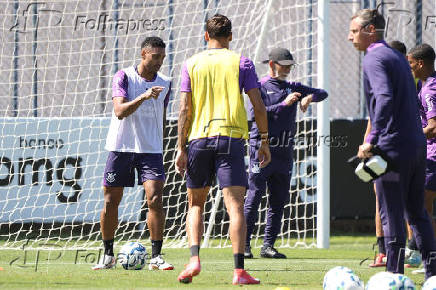 Treino do Corinthians aberto para a imprensa no CT Dr. Joaquim Grava