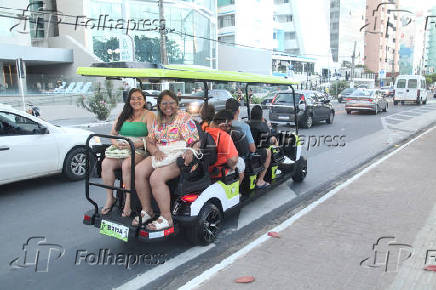 Passeio de carrinho elétrico gratuito