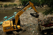 Atlantic Ocean protected from garbage by Ocean Cleanup barriers in Guatemala