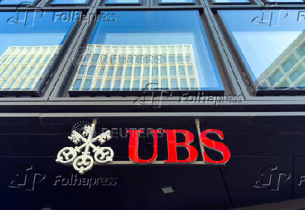 FILE PHOTO: A logo of Swiss bank UBS is seen in Zurich