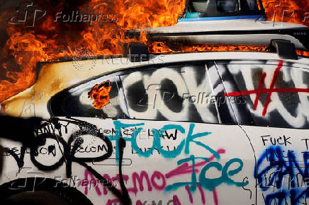 Protest following multiple detentions in downtown Los Angeles