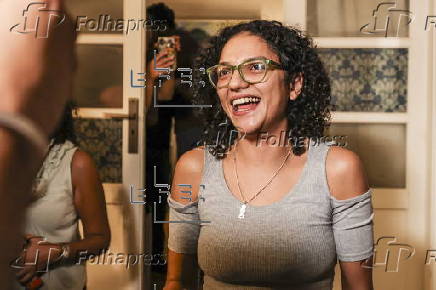 Egyptian-British activist Alaa Abdel Fattah is released following a presidential pardon