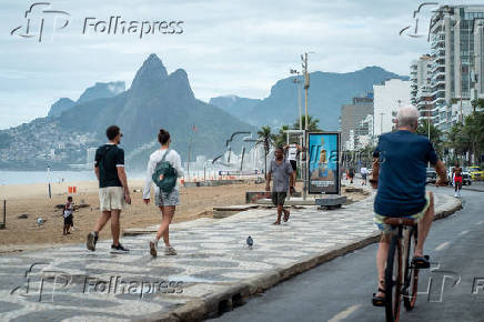 Movimentacao na Praia de Ipanema
