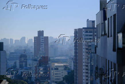 FORTE NEVOEIRO COBRE PORTO ALEGRE NO AMANHECER DESTA SEXTA