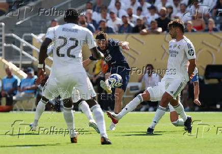 FIFA Club World Cup - Semi Final - Paris St Germain v Real Madrid